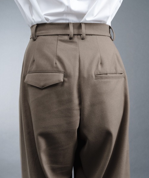 epnok（エプノック）の「バルーンワイドパンツ(SET UP)（その他パンツ・メンズ・アッシュブラウン/ベージュ・MEDIUM/LARGE）」の17枚目の写真