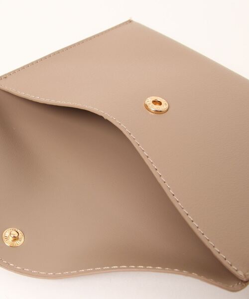 NATURAL BEAUTY BASIC（ナチュラルビューティーベーシック）の「ブロックメッシュワンショルダー（ショルダーバッグ・レディース・オフホワイト/ベージュ/ブルー・ﾌﾘ-）」の6枚目の写真