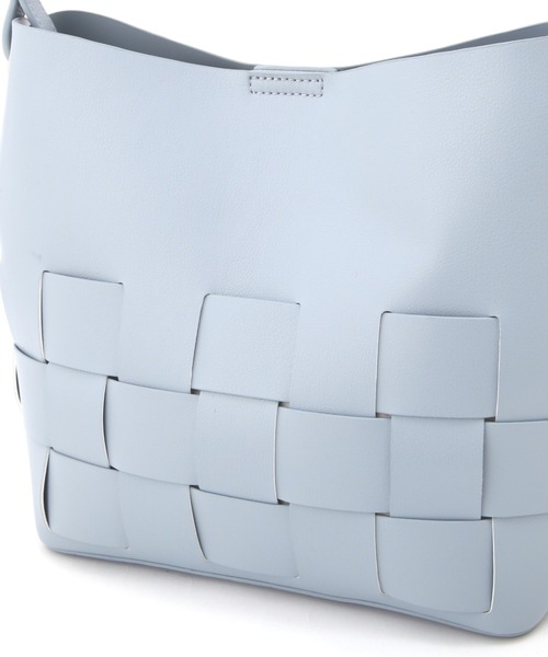 NATURAL BEAUTY BASIC（ナチュラルビューティーベーシック）の「ブロックメッシュワンショルダー（ショルダーバッグ・レディース・オフホワイト/ベージュ/ブルー・ﾌﾘ-）」の14枚目の写真