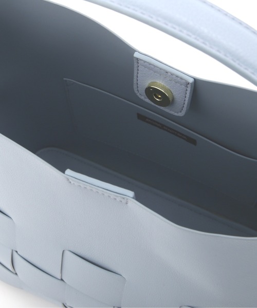 NATURAL BEAUTY BASIC（ナチュラルビューティーベーシック）の「ブロックメッシュワンショルダー（ショルダーバッグ・レディース・オフホワイト/ベージュ/ブルー・ﾌﾘ-）」の19枚目の写真