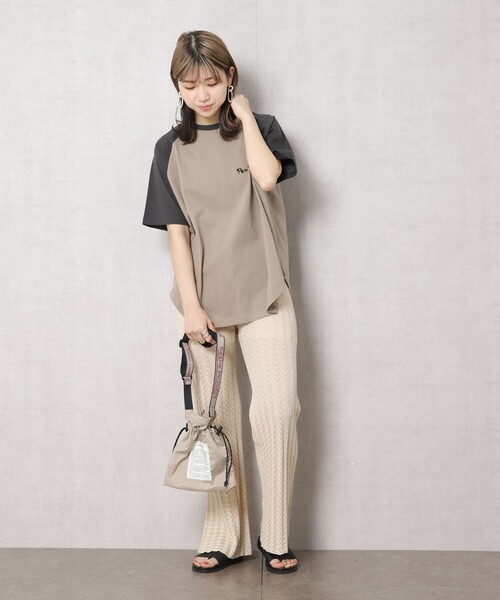 FREAK'S STORE（フリークスストア）の「▽【WEB限定】PENNEYS/ペニーズ　別注ラグラン配色Tシャツ（Tシャツ/カットソー・レディース・ホワイト/グリーン/ベージュ/グレー/レッド・ﾌﾘ-）」の10枚目の写真