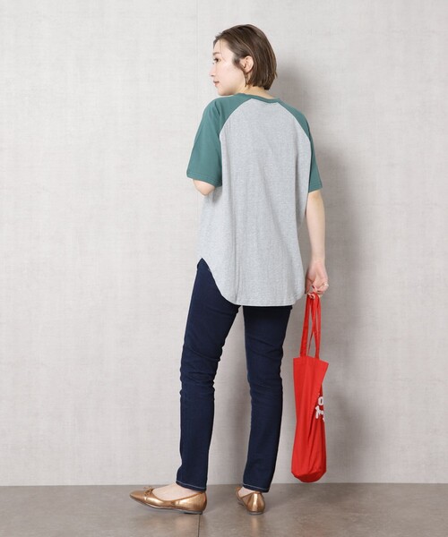 FREAK'S STORE（フリークスストア）の「▽【WEB限定】PENNEYS/ペニーズ　別注ラグラン配色Tシャツ（Tシャツ/カットソー・レディース・ホワイト/グリーン/ベージュ/グレー/レッド・ﾌﾘ-）」の20枚目の写真