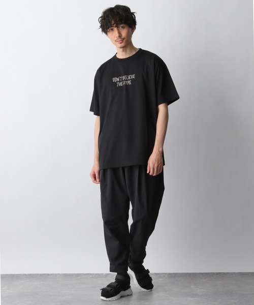GLOBAL WORK（グローバルワーク）の「【スポーツライン】グラフィックプリント-T/938996（Tシャツ/カットソー・メンズ・ホワイト/チャコールグレー/ライトグレー/ブラック・MEDIUM/LARGE）」の9枚目の写真