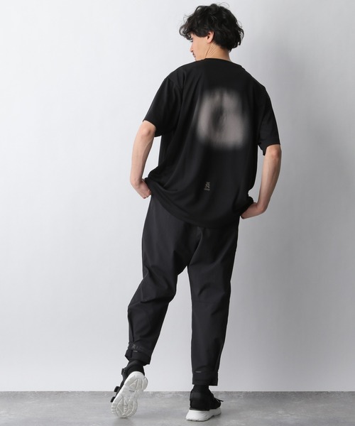 GLOBAL WORK（グローバルワーク）の「【スポーツライン】グラフィックプリント-T/938996（Tシャツ/カットソー・メンズ・ホワイト/チャコールグレー/ライトグレー/ブラック・MEDIUM/LARGE）」の10枚目の写真