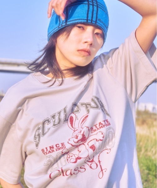 SCULPTOR（スカルプター）の「MASCOT VARSITY TEE/マスコットバーシティTシャツ（Tシャツ/カットソー・レディース・ホワイト/ベージュ/グレー/ブラック・MEDIUM）」の10枚目の写真