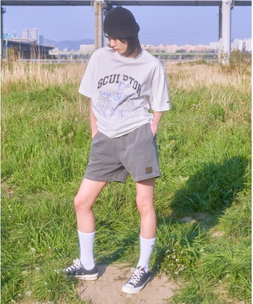 SCULPTOR（スカルプター）の「MASCOT VARSITY TEE/マスコットバーシティTシャツ（Tシャツ/カットソー・レディース・ホワイト/ベージュ/グレー/ブラック・MEDIUM）」の8枚目の写真