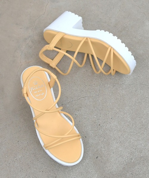 NOFALL(ノーフォール)の「コードストラップシャークソールサンダル(サンダル・レディース・ホワイト/ブラック/ベージュ/ブルー/イエロー/ピンク系その他・LL/3L/SS/S/M/L)」の1枚目の写真
