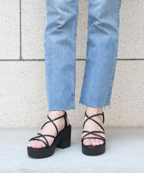 NOFALL(ノーフォール)の「コードストラップシャークソールサンダル(サンダル・レディース・ホワイト/ブラック/ベージュ/ブルー/イエロー/ピンク系その他・LL/3L/SS/S/M/L)」の20枚目の写真