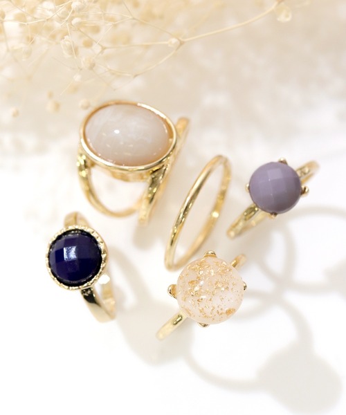 florist（フローリスト）の「【4種展開】カラーストーンセットリング（リング・レディース・ゴールド系その他2/ゴールド系その他3/ゴールド系その他4/ゴールド系その他5・FREE）」の4枚目の写真