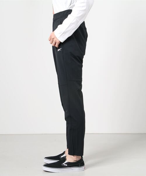 Reebok(リーボック)の「ユナイテッド バイ フィットネス アスリート パンツ / United By Fitness Athlete Pants(スウェットパンツ・メンズ・ブラック・MEDIUM/X-LARGE/SMALL/X-SMALL/LARGE/XX-LARGE)」の7枚目の写真