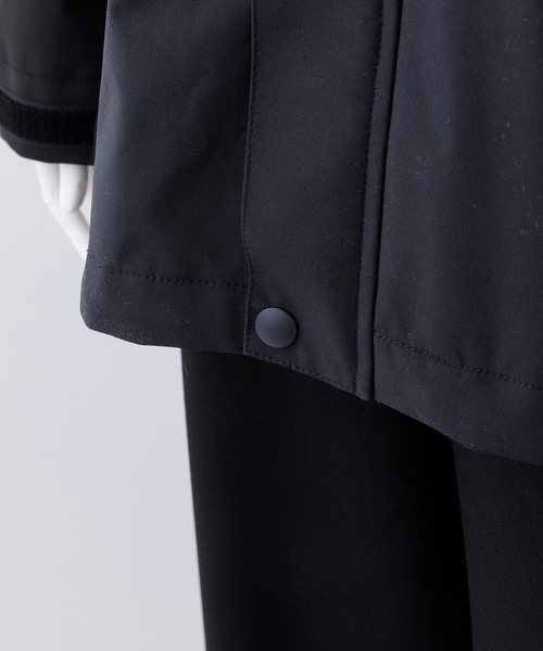 MILKFED.（ミルクフェド）の「BACK LOGO BICOLOR MOUNTAIN PARKA（マウンテンパーカー・レディース・オリーブ/ネイビー/ライトピンク/オフホワイト・M/S）」の18枚目の写真