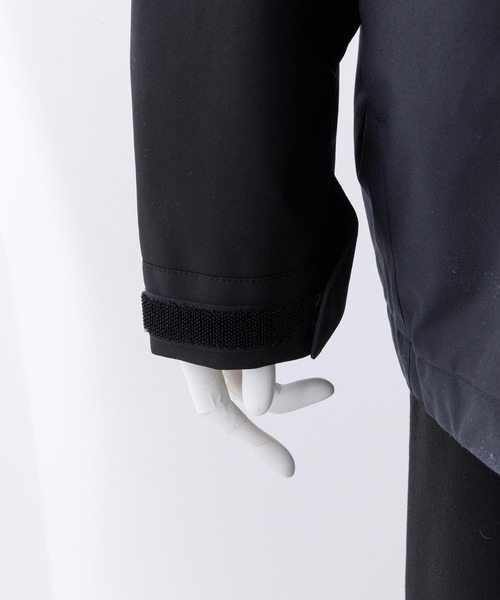 MILKFED.（ミルクフェド）の「BACK LOGO BICOLOR MOUNTAIN PARKA（マウンテンパーカー・レディース・オリーブ/ネイビー/ライトピンク/オフホワイト・M/S）」の13枚目の写真