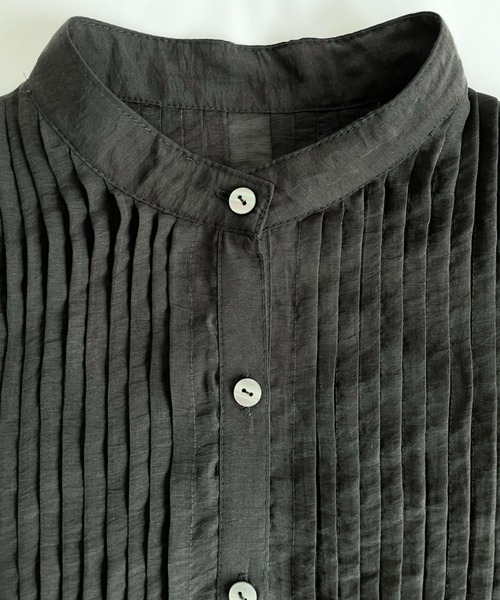 Libra Cue(リブラ キュー)の「ハーフスリーブピンタックブラウス(シャツ/ブラウス・レディース・ホワイト/ブラック/グレー・FREE)」の5枚目の写真