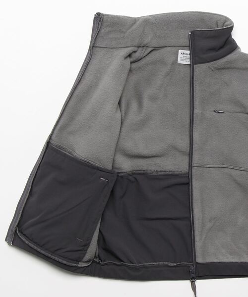 ARCH & LINE(アーチアンドライン)の「フリース ジップアップジャケット RETRO TREKING JACKET(ブルゾン・キッズ・グレー/ブラック/ベージュ・XL/M/S/L)」の5枚目の写真
