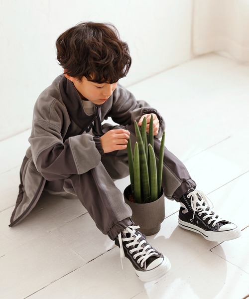 ARCH & LINE(アーチアンドライン)の「フリース ジップアップジャケット RETRO TREKING JACKET(ブルゾン・キッズ・グレー/ブラック/ベージュ・XL/M/S/L)」の16枚目の写真