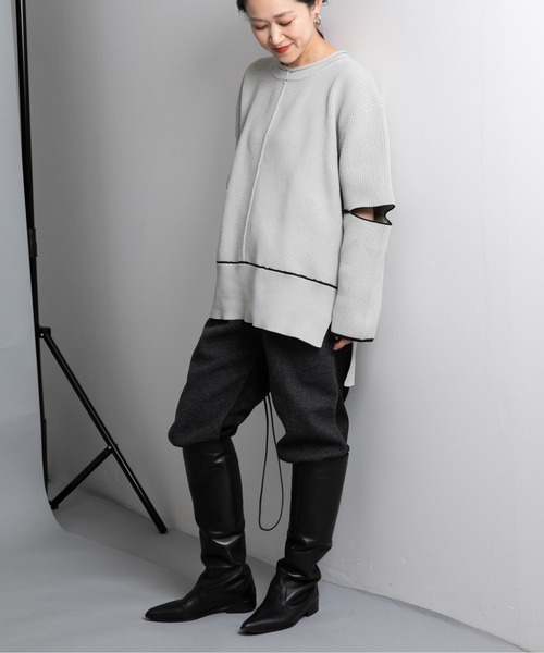 Eimee Law(エイミーロウ)の「配色リンキングスリットスリーブニットTOPS(ニット/セーター・レディース・ライトグレー/ブラウン/ピンク/ブルー・38)」の7枚目の写真
