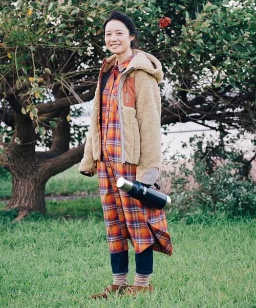 KRIFF MAYER Lady's Collection(クリフメイヤーレディースコレクション)の「シャギーボアフードJK(その他アウター・レディース・ベージュ/カーキ/レンガ/グレー/カラフル/ナチュラル/ネイビー・MEDIUM/LARGE)」の17枚目の写真
