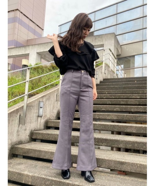 THROW by SLY（スローバイスライ）の「THROW HW C/P BELLBOTTOM ハイウエスト センタープレス　ベルボトム フレア（スラックス・レディース・ブラウン/ダークグレー・1/0）」の19枚目の写真