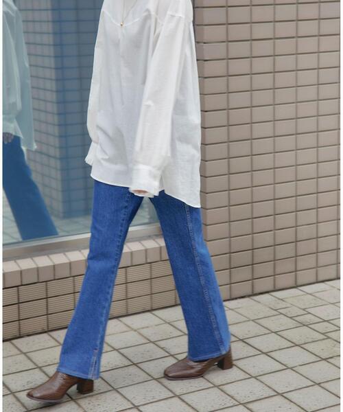 green label relaxing（グリーンレーベルリラクシング）の「レディ デニム  パンツ（デニムパンツ・レディース・ブラック/ナチュラル/コバルトブルー/ライトブルー・44/40/38/42/36/34）」の21枚目の写真