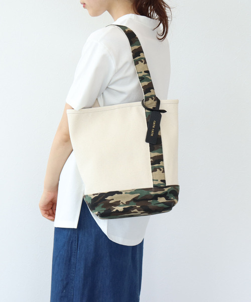 Cepica（セピカ）の「ワンハンドルパーテーショントート（トートバッグ・レディース・レオパード/カモフラージュ/パイソン・FREE）」の13枚目の写真