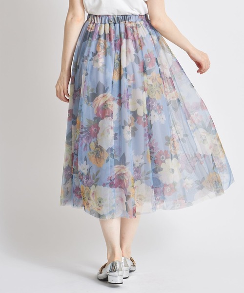 tocco closet(トッコ クローゼット)の「フラワープリントチュールスカート(スカート・レディース・ベージュ/グレー系その他・M)」の6枚目の写真