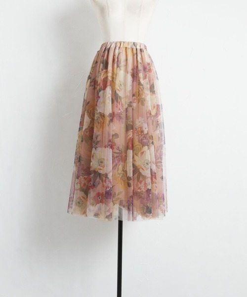 tocco closet(トッコ クローゼット)の「フラワープリントチュールスカート(スカート・レディース・ベージュ/グレー系その他・M)」の11枚目の写真