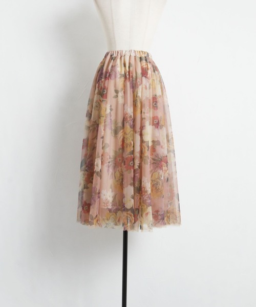 tocco closet(トッコ クローゼット)の「フラワープリントチュールスカート(スカート・レディース・ベージュ/グレー系その他・M)」の7枚目の写真