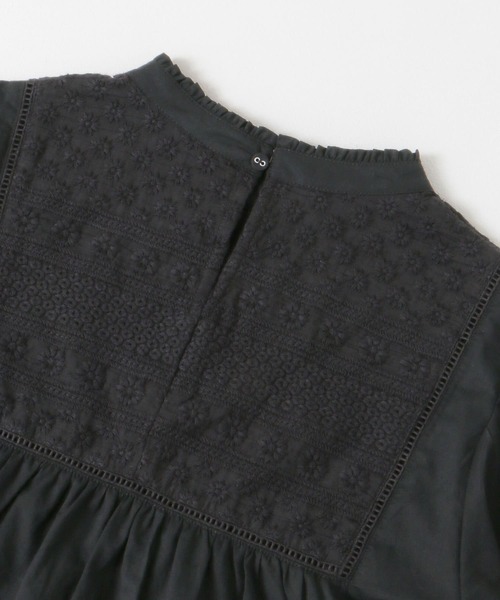URBAN RESEARCH Sonny Label（アーバンリサーチサニーレーベル）の「スタンドカラーコットンレースブラウス（シャツ/ブラウス・レディース・ブラック/ブルー系その他/オフホワイト・FREE）」の14枚目の写真