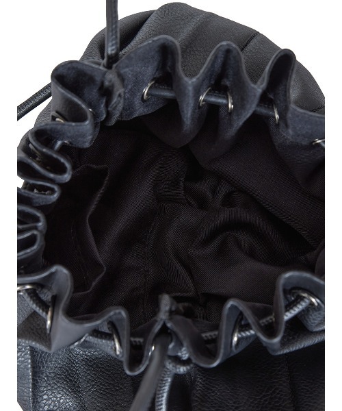 Ameri(アメリ)の「FAKE LEATHER PLEATS BAG(ハンドバッグ・レディース・ブラック/グレー/ブラウン・FREE)」の9枚目の写真