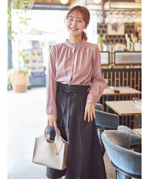 DRESKIP(ドレスキップ)の「◆スタンドちびフリルブラウス(シャツ/ブラウス・レディース・ブラック/オフホワイト/キャメル/ベージュ系その他4/ブラック系1/ピンク系・02/03/04)」の17枚目の写真