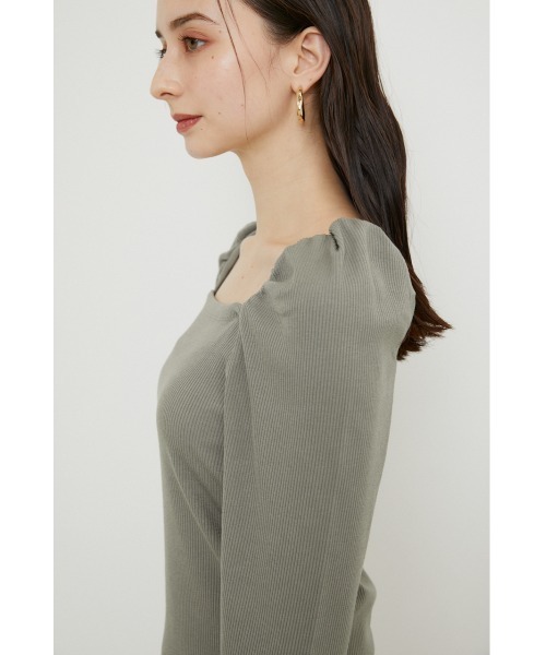 rienda（リエンダ）の「パフショルダーカットトップス（Tシャツ/カットソー・レディース・ブラック/ベージュ/ピンク/グリーン・FREE）」の7枚目の写真