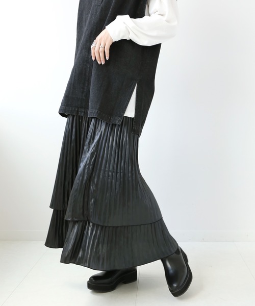 Simplicite（サンプリシテ）の「レザーライクプリーツスカート◆（スカート・レディース・ベージュ/ブラック・FREE）」の22枚目の写真