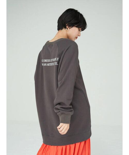 Editt by YECCA VECCA（エディットバイイェッカヴェッカ）の「ダメージ加工BIGスウェット＊（スウェット・レディース・チャコールグレー/ベージュ/杢グレー・FREE）」の13枚目の写真