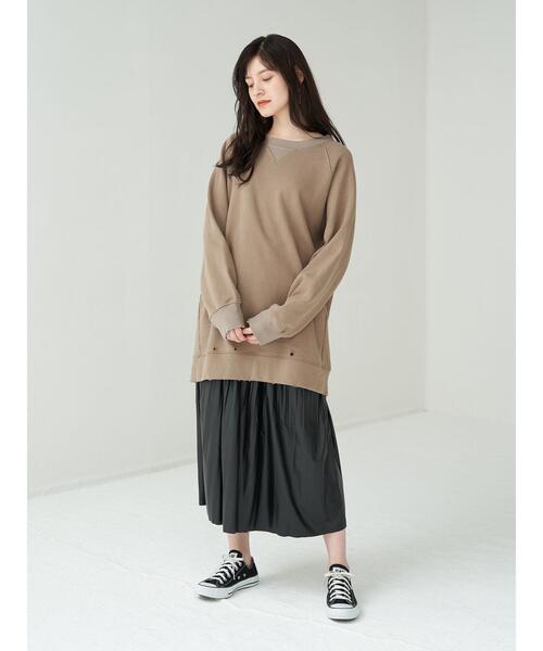 Editt by YECCA VECCA（エディットバイイェッカヴェッカ）の「ダメージ加工BIGスウェット＊（スウェット・レディース・チャコールグレー/ベージュ/杢グレー・FREE）」の9枚目の写真