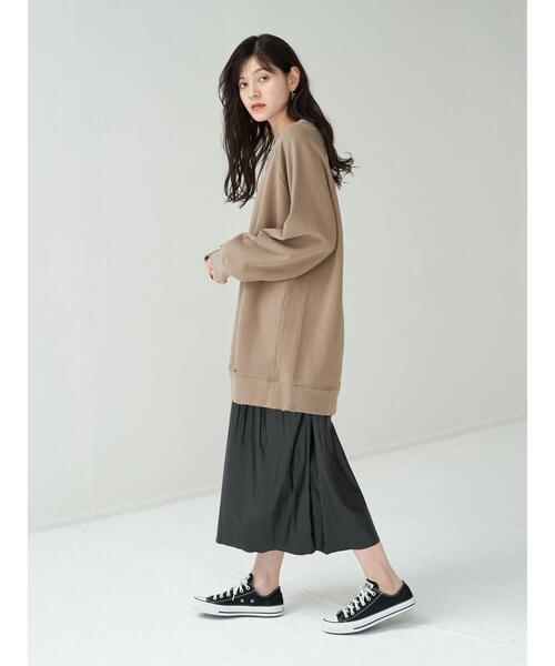 Editt by YECCA VECCA（エディットバイイェッカヴェッカ）の「ダメージ加工BIGスウェット＊（スウェット・レディース・チャコールグレー/ベージュ/杢グレー・FREE）」の17枚目の写真