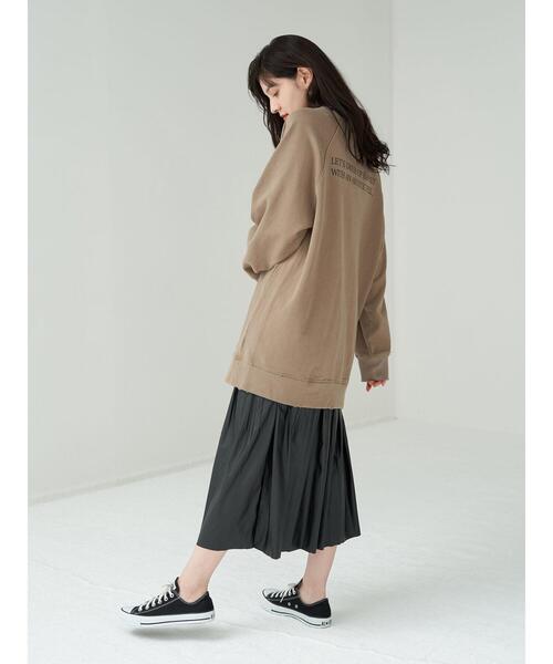 Editt by YECCA VECCA（エディットバイイェッカヴェッカ）の「ダメージ加工BIGスウェット＊（スウェット・レディース・チャコールグレー/ベージュ/杢グレー・FREE）」の5枚目の写真