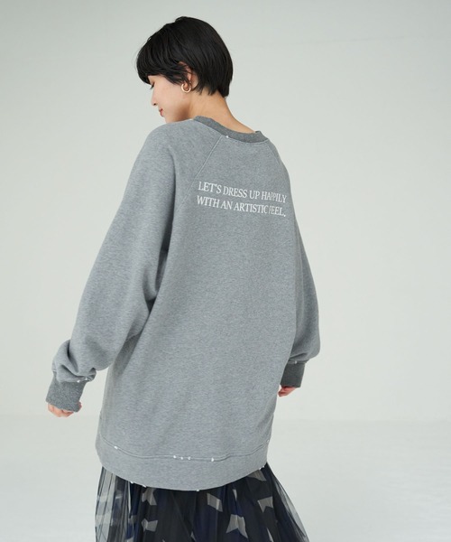 Editt by YECCA VECCA（エディットバイイェッカヴェッカ）の「ダメージ加工BIGスウェット＊（スウェット・レディース・チャコールグレー/ベージュ/杢グレー・FREE）」の3枚目の写真