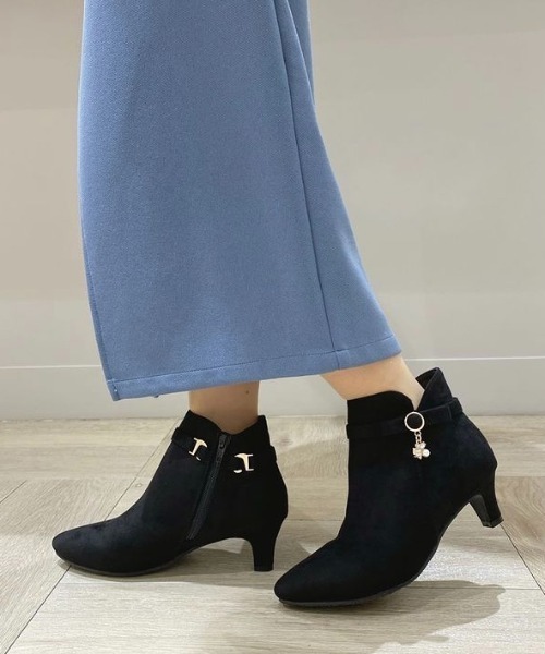 JELLY BEANS（ジェリービーンズ）の「2wayパールビジューリボンショートブーツ(214-40212)JELLY BEANS(ジェリービーンズ)（ブーツ・レディース・ワイン/グレイッシュベージュ/ブラック・L/S/M）」の10枚目の写真