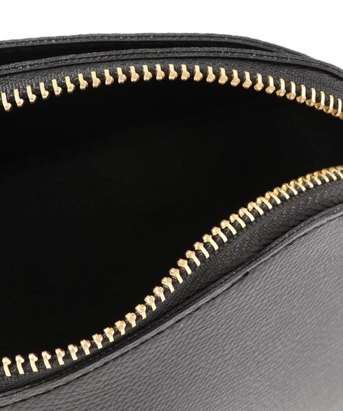 AZUL by moussy（アズールバイマウジー）の「ROUND POUCH/ラウンドポーチ（ポーチ・レディース・ホワイト系その他/ブラック/ベージュ系その他・FREE）」の4枚目の写真