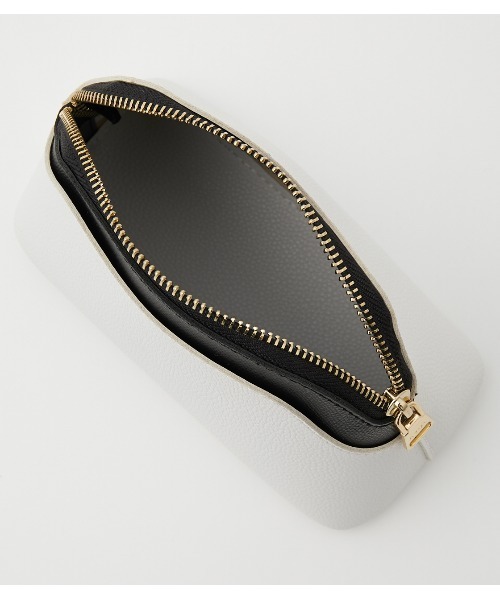 AZUL by moussy（アズールバイマウジー）の「ROUND POUCH/ラウンドポーチ（ポーチ・レディース・ホワイト系その他/ブラック/ベージュ系その他・FREE）」の11枚目の写真