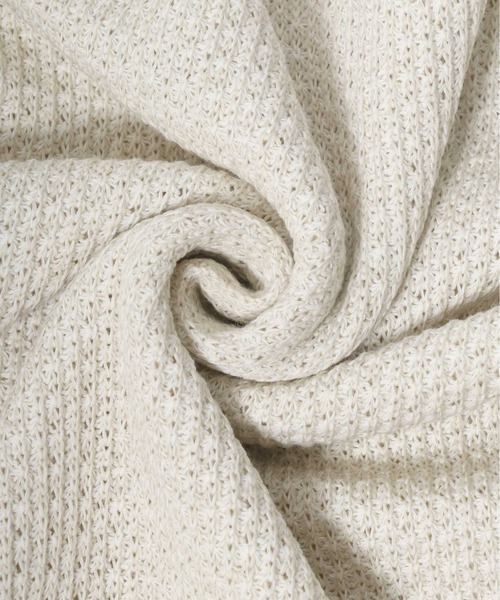 ANPAS(アンパス)の「Low gauge Moss stitch Oversize Sweatshirt/ローゲージ 鹿の子編み オーバーサイズ トレーナー(スウェット・メンズ・ピンク/チャコールグレー/グレイッシュブルー/キナリ・LL/M/L)」の9枚目の写真