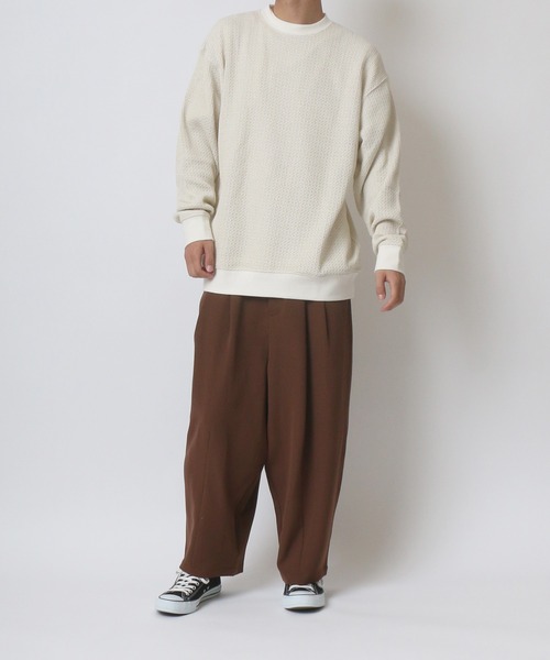 ANPAS(アンパス)の「Low gauge Moss stitch Oversize Sweatshirt/ローゲージ 鹿の子編み オーバーサイズ トレーナー(スウェット・メンズ・ピンク/チャコールグレー/グレイッシュブルー/キナリ・LL/M/L)」の20枚目の写真