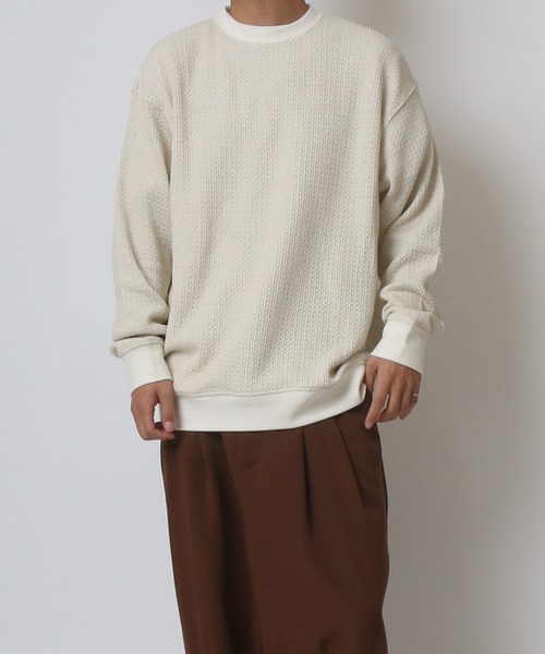 ANPAS(アンパス)の「Low gauge Moss stitch Oversize Sweatshirt/ローゲージ 鹿の子編み オーバーサイズ トレーナー(スウェット・メンズ・ピンク/チャコールグレー/グレイッシュブルー/キナリ・LL/M/L)」の16枚目の写真