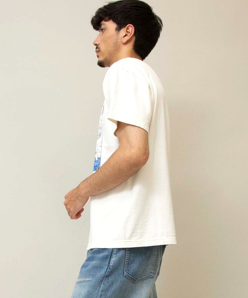 Johnbull（ジョンブル）の「【GOOD ROCK SPEED×JOHNBULL】ショートスリーブTシャツ(CARNAVAL)（Tシャツ/カットソー・メンズ・ホワイト/チャコールグレー/ベージュ・SMALL/MEDIUM/LARGE/X-LARGE）」の5枚目の写真