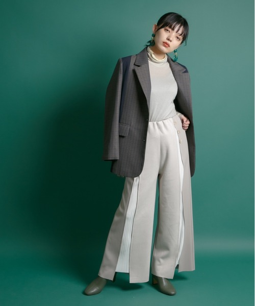 Eimee Law（エイミーロウ）の「センタープリーツボンディング