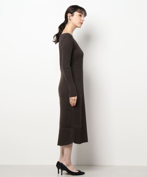 LAGUA GEM（ラグアジェム）の「FIT RIB LONG KNIT OP（ワンピース・レディース・ブラック/ブラウン・SMALL/MEDIUM）」の21枚目の写真