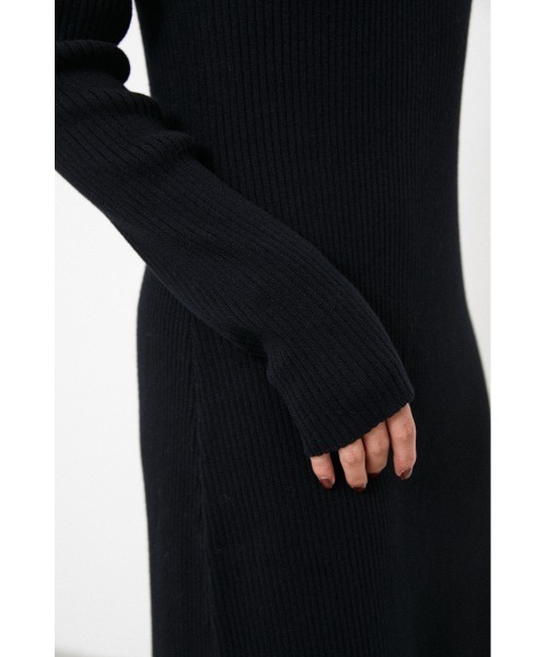 LAGUA GEM（ラグアジェム）の「FIT RIB LONG KNIT OP（ワンピース・レディース・ブラック/ブラウン・SMALL/MEDIUM）」の12枚目の写真