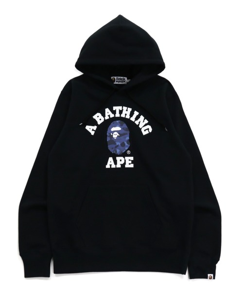 A BATHING APE（アベイシングエイプ）の「WEB限定/COLOR CAMO COLLEGE PULLOVER HOODIE M BAPEC（パーカー・メンズ・ブラック×パープル/グレー系その他3/グレー系その他7/ブラック×ブルー/ブラック×レッド/グレー系その他2・X-LARGE/MEDIUM/XXX-LARGE/SMALL/LARGE/XX-LARGE）」の3枚目の写真