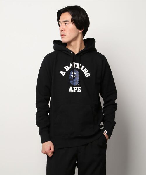 A BATHING APE（アベイシングエイプ）の「WEB限定/COLOR CAMO COLLEGE PULLOVER HOODIE M BAPEC（パーカー・メンズ・ブラック×パープル/グレー系その他3/グレー系その他7/ブラック×ブルー/ブラック×レッド/グレー系その他2・X-LARGE/MEDIUM/XXX-LARGE/SMALL/LARGE/XX-LARGE）」の13枚目の写真
