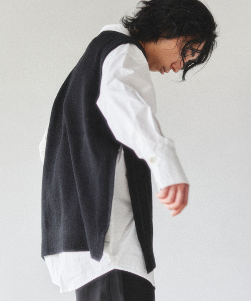 【chuclla】【2022SS】Round neck side slit vest chw22s010